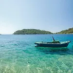 Beautiful By The Sea * Prizba
